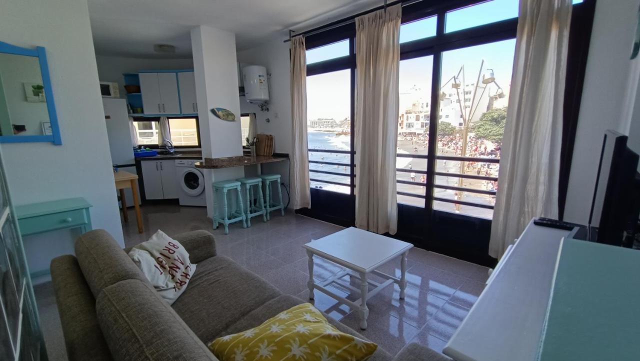Alquilaencanarias El Medano Beach 1 Екстер'єр фото